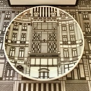 NWT Henri Bendel Jewelry & Ring Dish w/Dust Bag